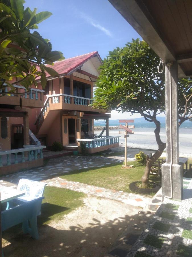 Charung Beach Хаад Рин Экстерьер фото