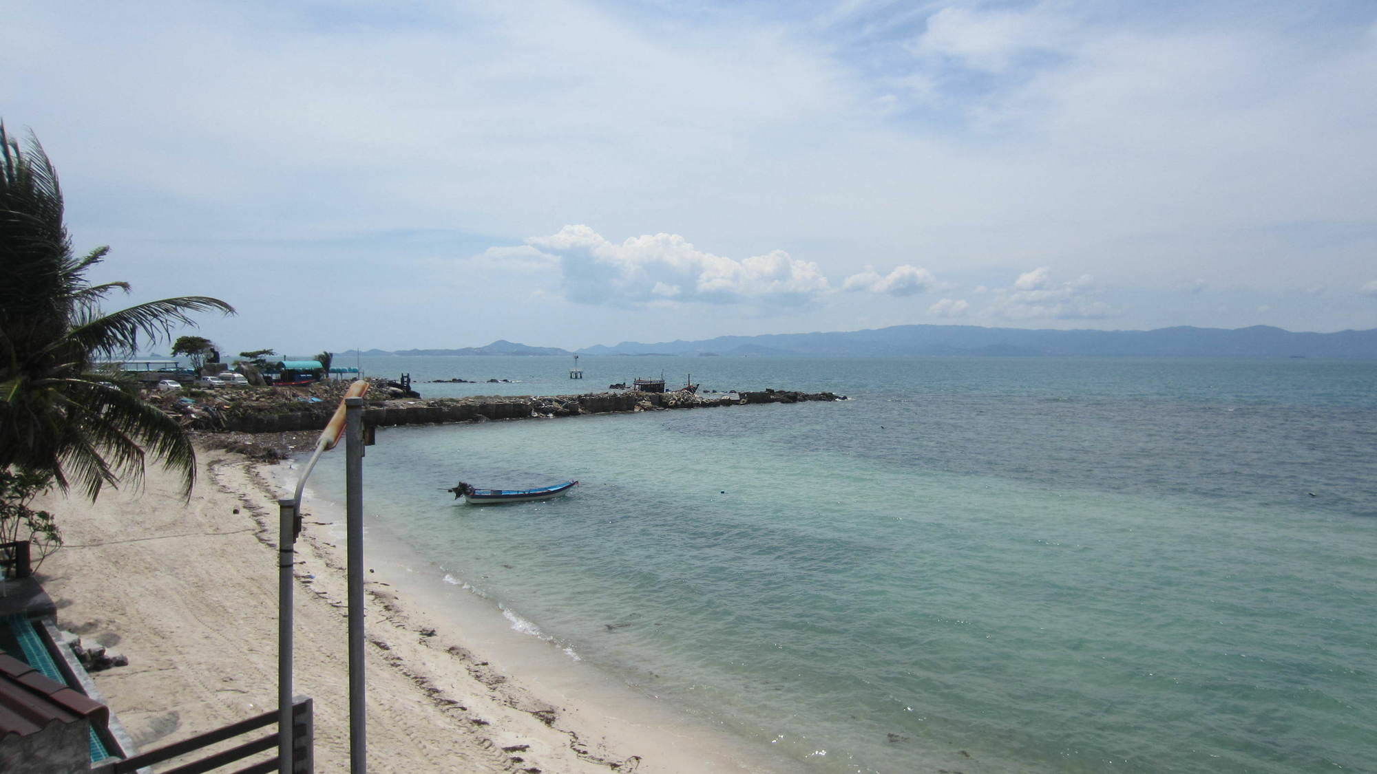 Charung Beach Хаад Рин Экстерьер фото